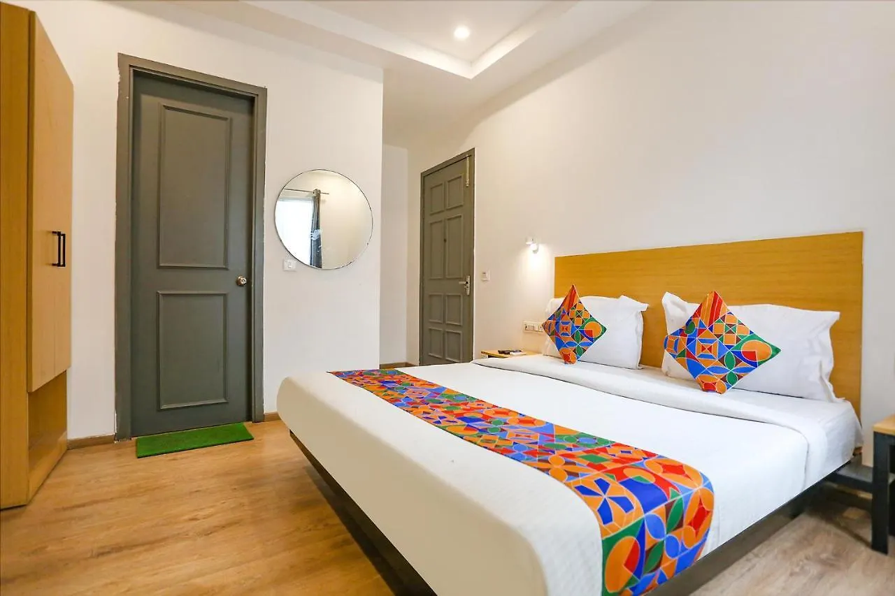 *** Hotel Fabhotel Roseman Delhi  India