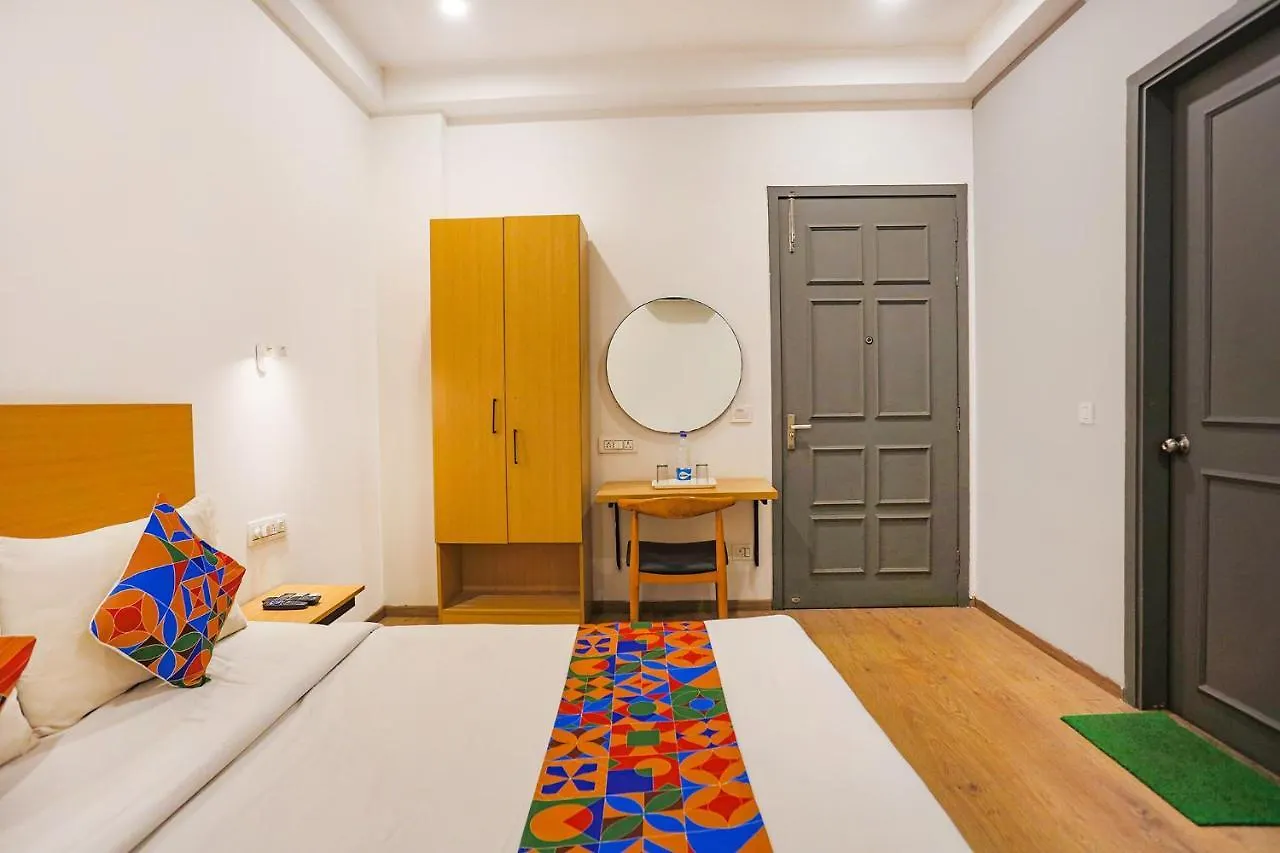 Fabhotel Roseman - Pitampura デリー 3*,  インド